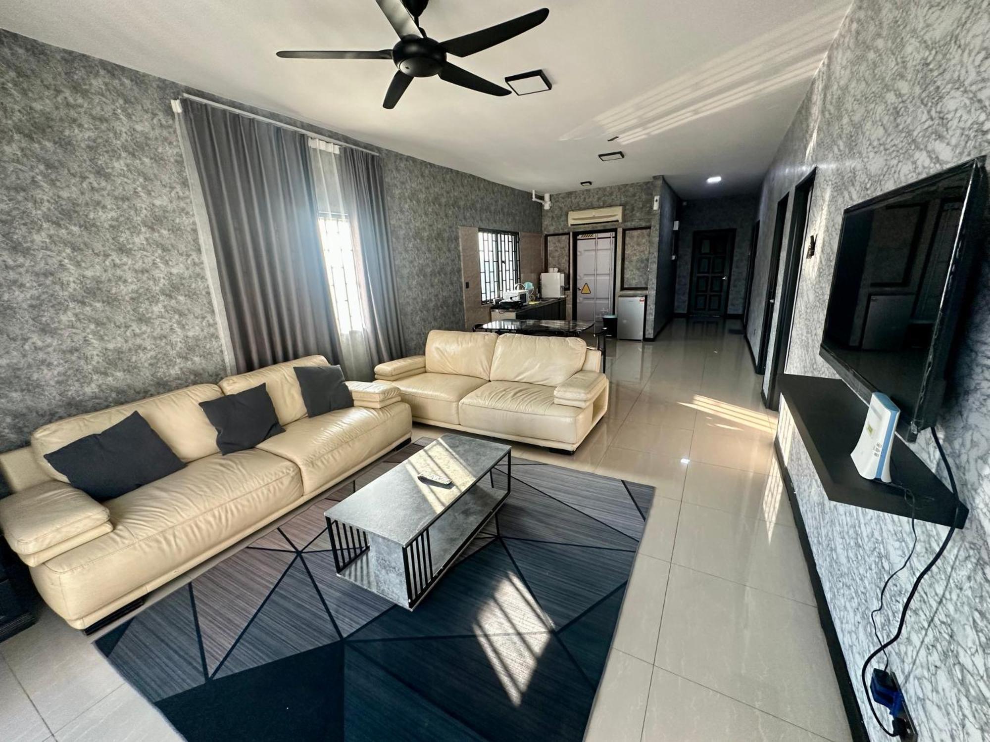 Homestay Aiyu - Luxury Stay Shah Alam Exterior photo